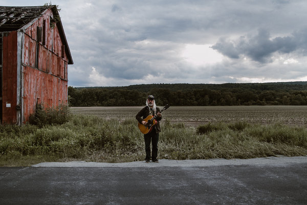 jmascis 2018 promo 07 caratotman 2736x1824 300