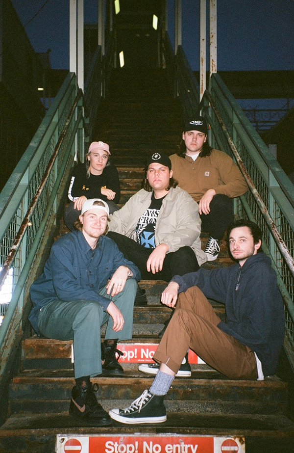 LQ