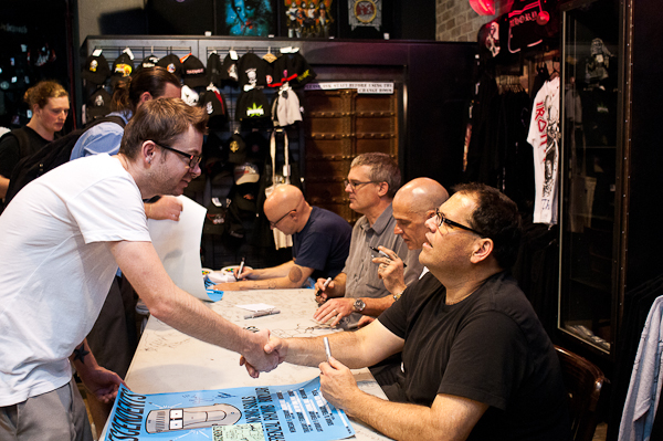 Descendents_Luna_Park_1_of_11